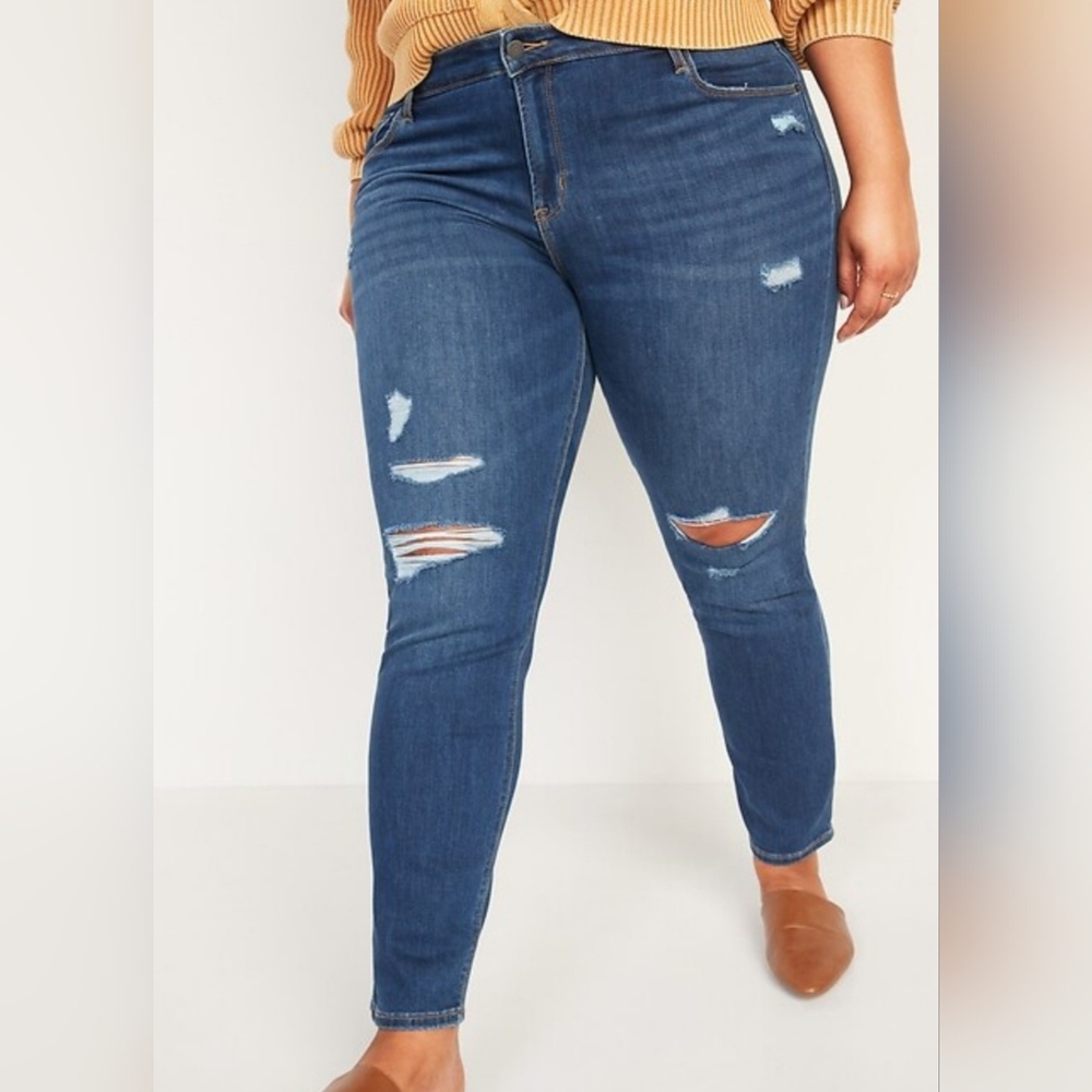Old Navy Rockstar Super Skinny High Rise Ankle Jeans Size 20 Plus NWT Raw Hem